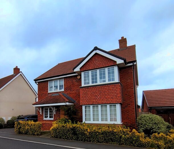 4 Bedroom Property To Rent In Mildenhall Road, Sherborne, DT9