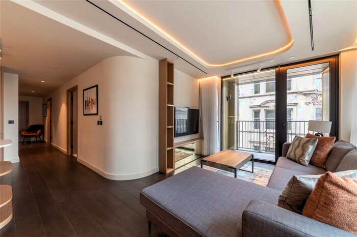 2 Bedroom Flat To Rent In Fareham Street, London, W1F