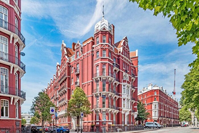 4 Bedroom Flat To Rent In Cabbell Street London, NW1