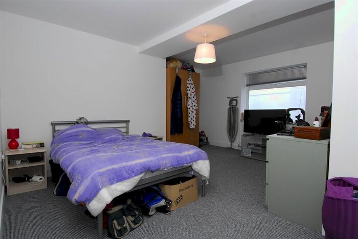 1 Bedroom Flat To Rent In Quaker Lane, Flat, Plymouth, PL3