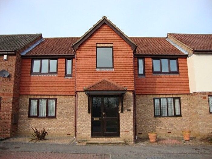 1 Bedroom Flat To Rent In Basildon, SS15