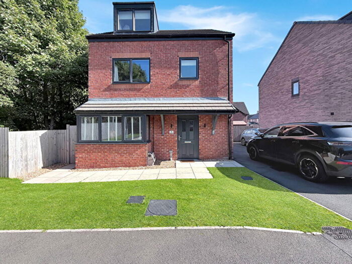 4 Bedroom Detached House For Sale In Dunlin Close, Carlisle, CA2
