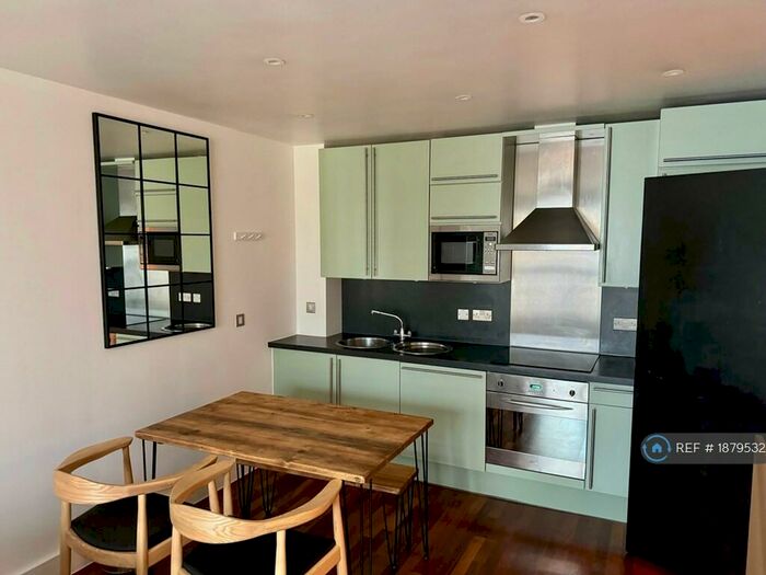 1 Bedroom Flat To Rent In Pepys Street, London, EC3N
