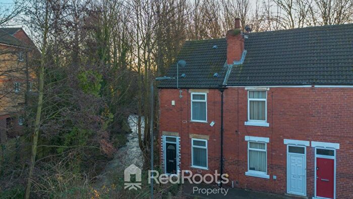 2 Bedroom End Of Terrace House To Rent In South Elmsall, Pontefract, West Yorkshire, WF9