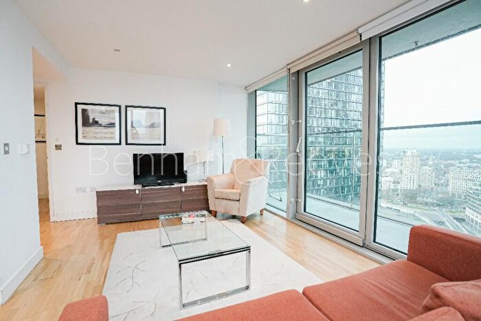 2 Bedroom Apartment To Rent In Marsh Wall, London, E14