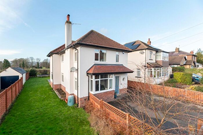 4 Bedroom Detached House For Sale In Prince Henry Road, Otley, LS21