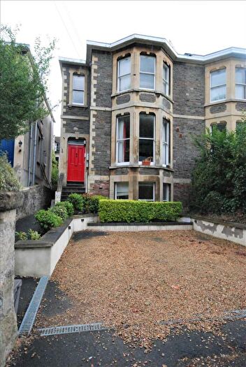 2 Bedroom Apartment To Rent In Garden Flat, Abbotsford Road, BS6