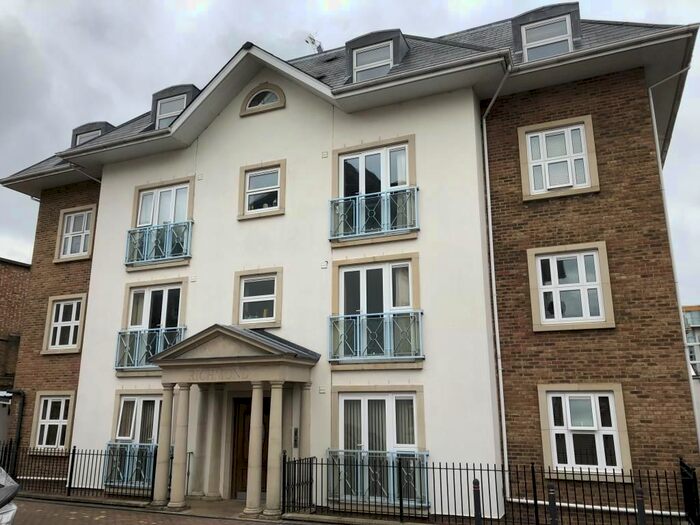 2 Bedroom Flat To Rent In High Street, Hornsey, N8