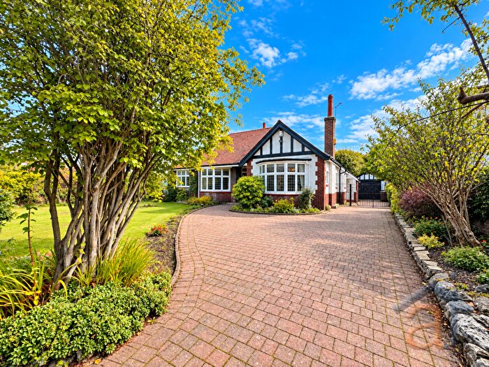3 Bedroom Detached Bungalow For Sale In Blundell Drive, Southport, PR8