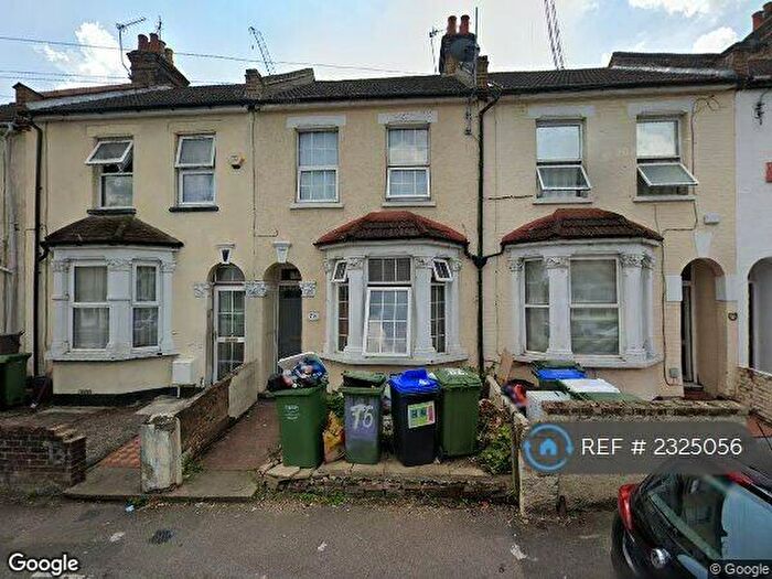 Studio To Rent In Riverdale Road, Erith, DA8