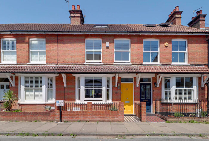 3 Bedroom Terraced House For Sale In Burnham Road, St. Albans, Hertfordshire, AL1