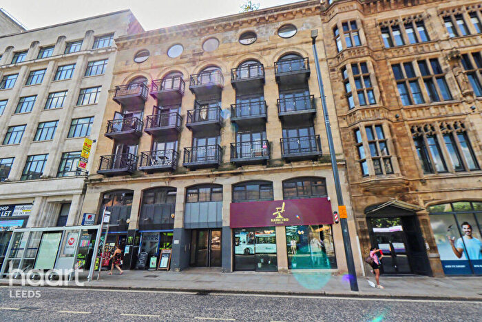 2 Bedroom Apartment For Sale In House, Leeds, LS1