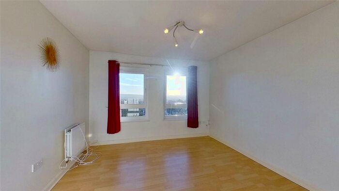 2 Bedroom Apartment To Rent In St Joseph's Court, Glasgow, G21