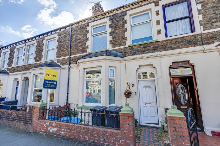 2 Bedroom Maisonette For Sale In Seymour Street, Splott, Cardiff, CF24
