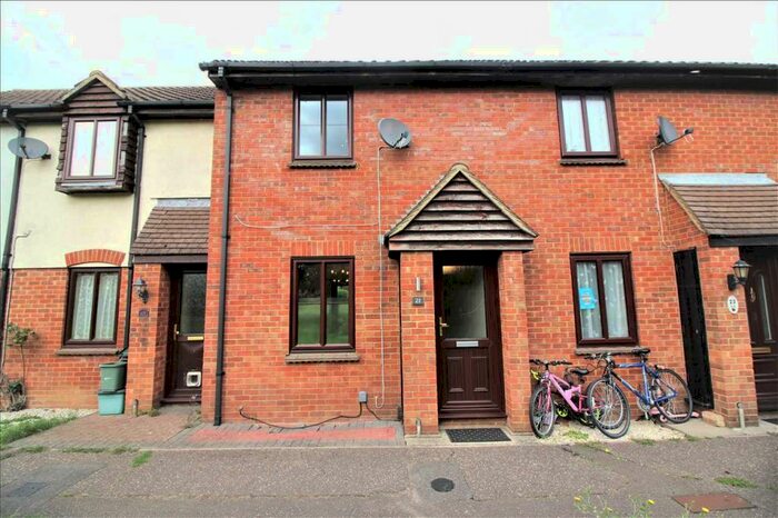 2 Bedroom Terraced House To Rent In Two Bed House - Chelmer Village, CM2
