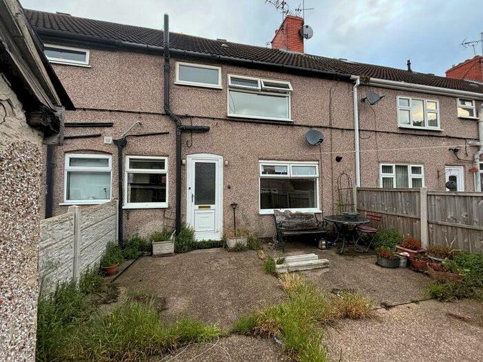 3 Bedroom Terraced House To Rent In First Avenue, Forest Town, NG19