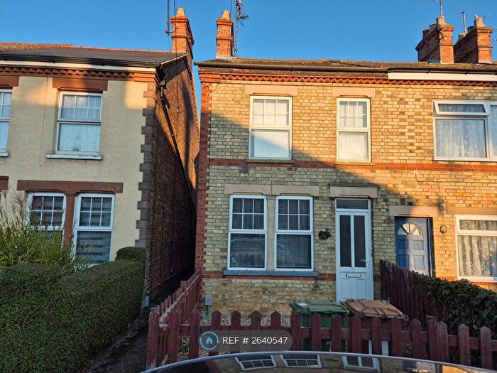 3 Bedroom Semi-Detached House To Rent In Osborne Road, Wisbech, PE13