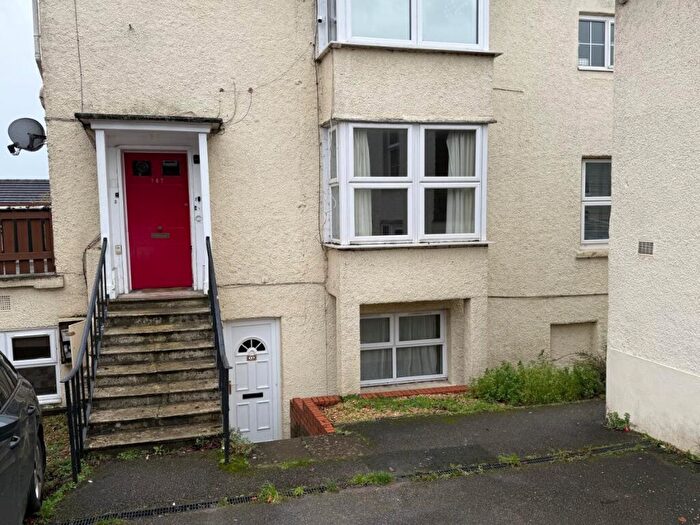 2 Bedroom Flat For Sale In Wilton Road, Salisbury, SP2