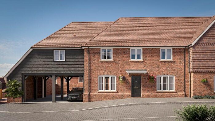 3 Bedroom Semi Detached House For Sale In Scotland Lane, Haslemere, GU27