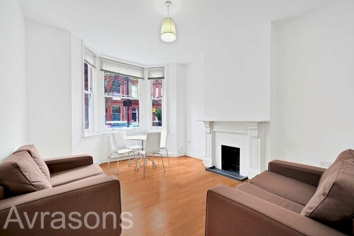 2 Bedroom Flat To Rent In Crewdson Road, London, SW9