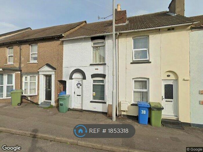 2 Bedroom Terraced House To Rent In St. Pauls Street, Sittingbourne, ME10