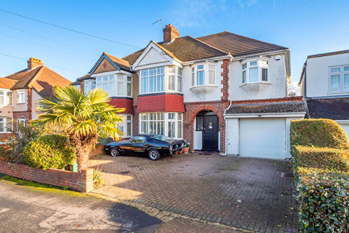 5 Bedroom Semi Detached House For Sale In Ruxley Lane, Epsom, Surrey, KT19