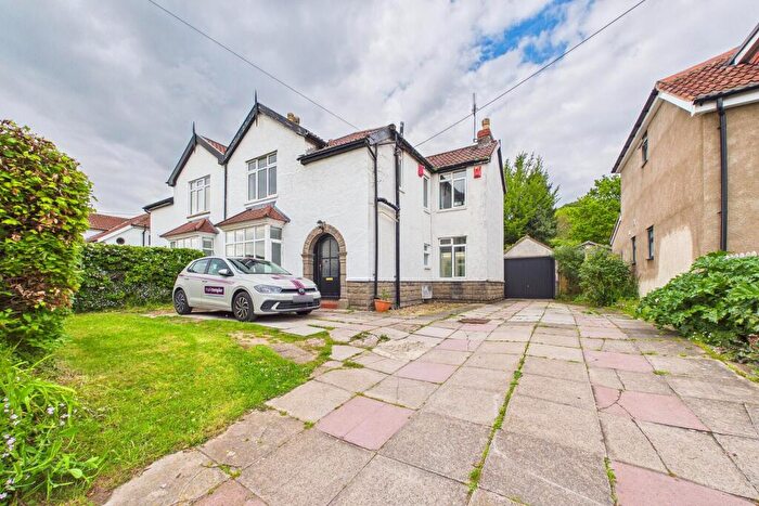 3 Bedroom House To Rent In Clevedon Road, Tickenham, BS21
