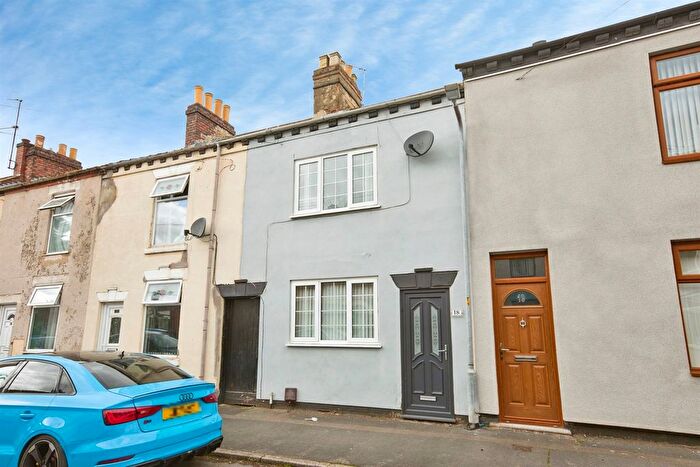 3 Bedroom Terraced House For Sale In Victoria Street, Burton-On-Trent, DE14