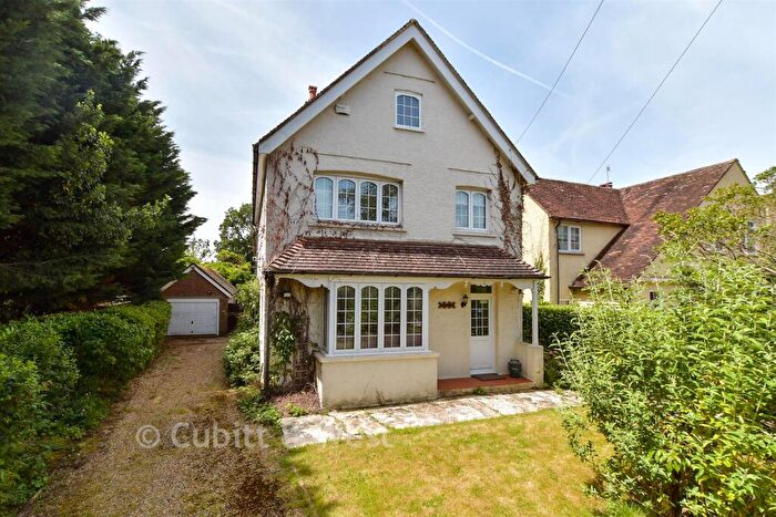 3 Bedroom Detached House For Sale In Nuthurst Avenue, Cranleigh, Surrey, GU6
