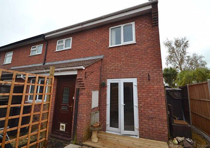 1 Bedroom Terraced House To Rent In Woodington Road, Clevedon, BS21
