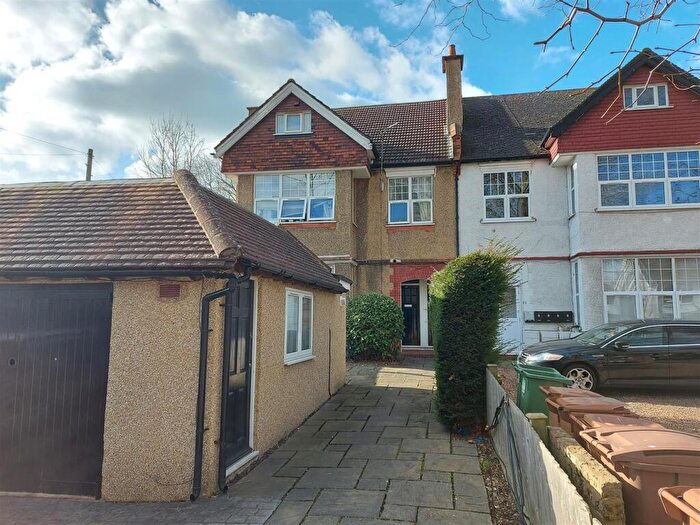 Studio To Rent In Stanley Road, Sutton, SM2