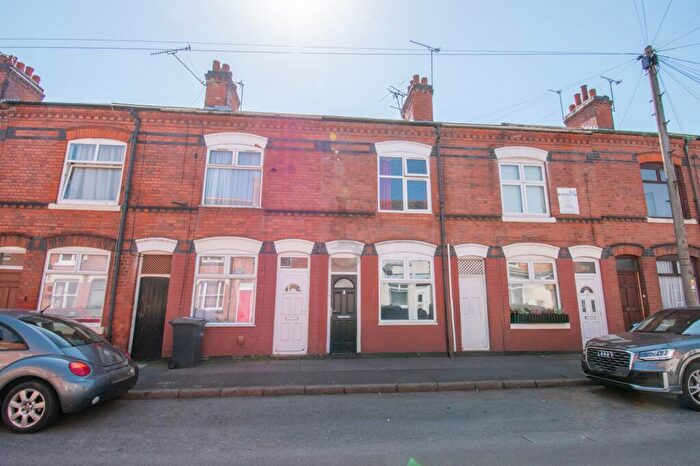 2 Bedroom Terraced House For Sale In Paget Road, Leicester, LE3
