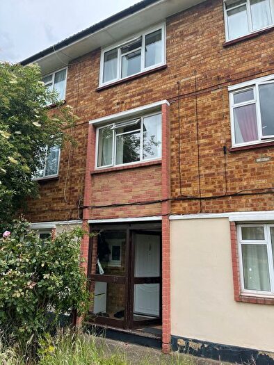 3 Bedroom Town House To Rent In Laurel Lane, West Drayton, UB7