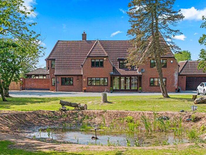 4 Bedroom Detached House For Sale In Gibraltar Road, Croft, Skegness, Lincolnshire, PE24