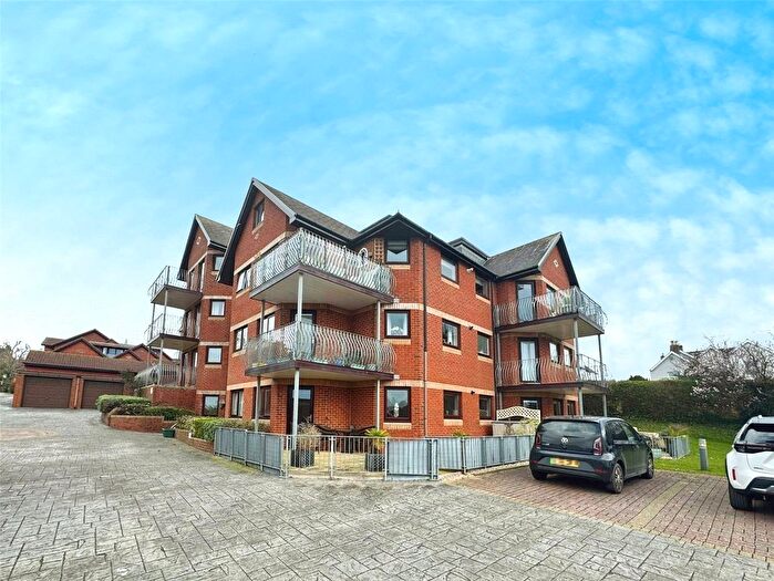 2 Bedroom Flat For Sale In Raddenstile Lane, Exmouth, Devon, EX8