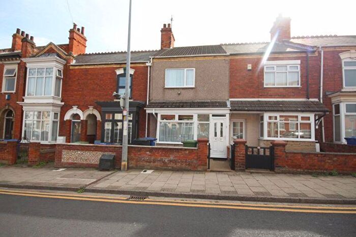 3 Bedroom Terraced House For Sale In Oxford Street, Cleethorpes, DN35