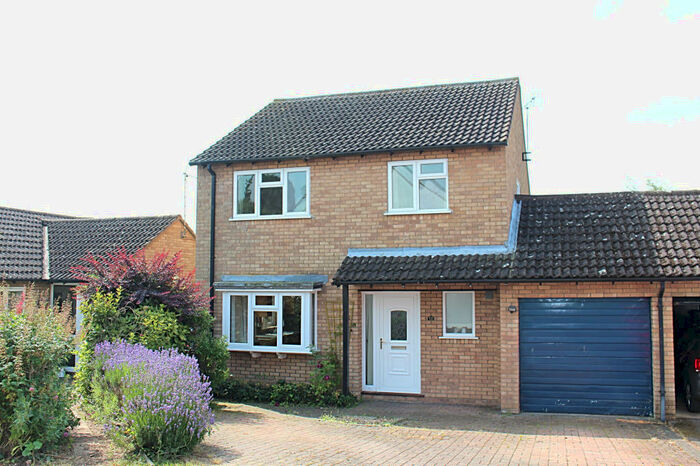 4 Bedroom Detached House To Rent In St. Peters Way, Ellington, PE28