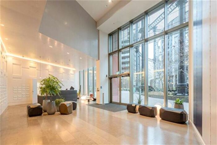 1 Bedroom Flat To Rent In Tapestry Apartments, Canal Reach, Kings Cross, London, N1C