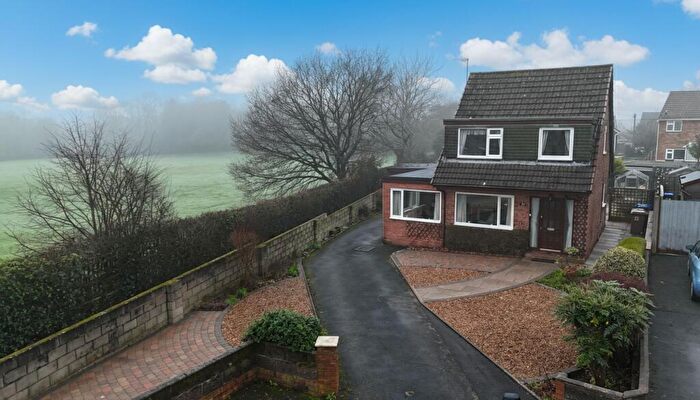 3 Bedroom Detached House For Sale In Churnet Road, Forsbrook, ST11