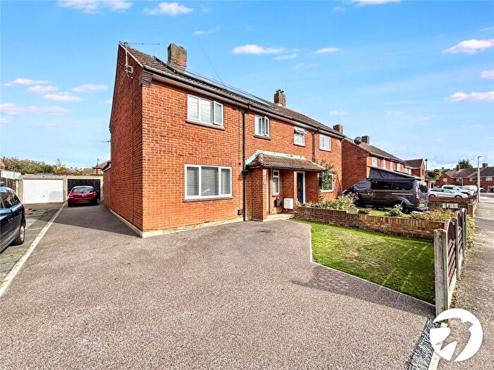 3 Bedroom Semi-Detached House For Sale In Miskin Road, Hoo, Rochester, Kent, ME3