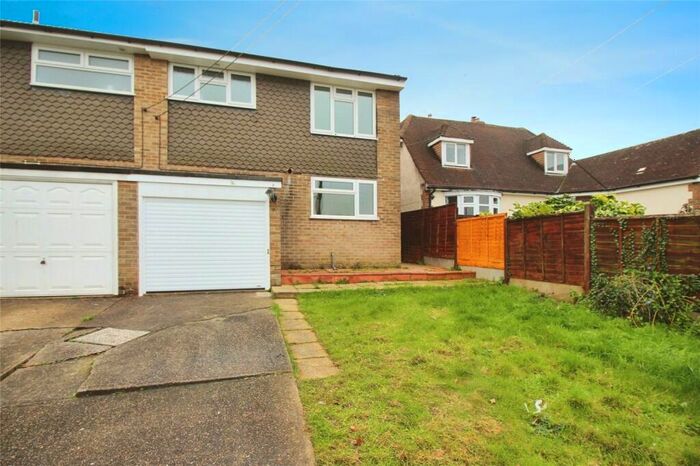 3 Bedroom Semi-Detached House To Rent In Snodhurst Avenue, Chatham, Kent, ME5