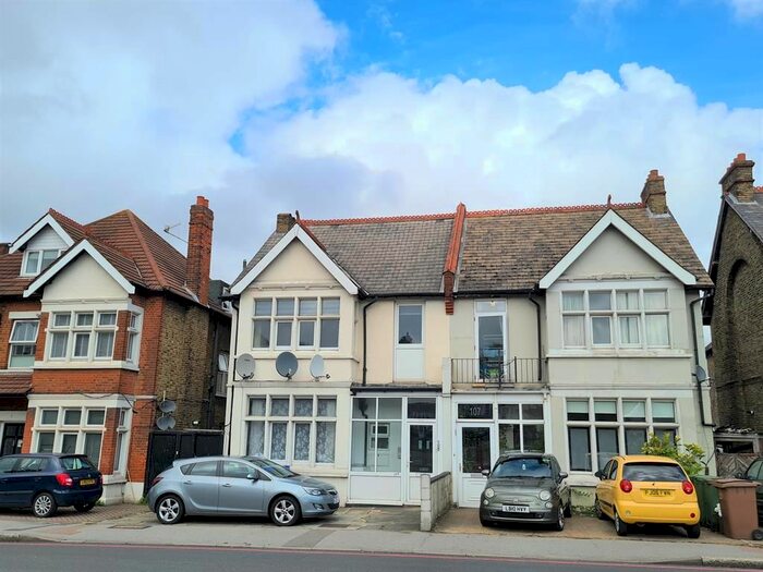 1 Bedroom Studio To Rent In Carshalton Road, Sutton, Surrey SM1