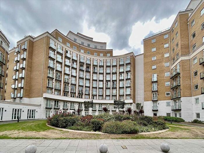 2 Bedroom Apartment To Rent In Palgrave Gardens, London, NW1
