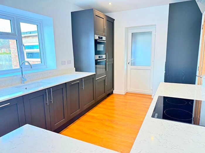 3 Bedroom Semi-Detached House To Rent In Rowley Drive, Newmarket, CB8