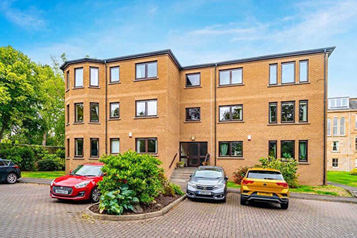 2 Bedroom Flat For Sale In / Dun-Ard Garden, Edinburgh, EH9