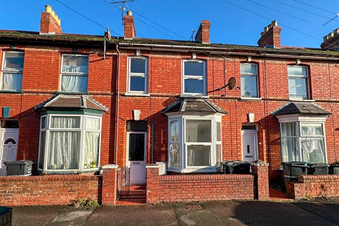 3 Bedroom Terraced House For Sale In Winchester Street, Taunton, TA1