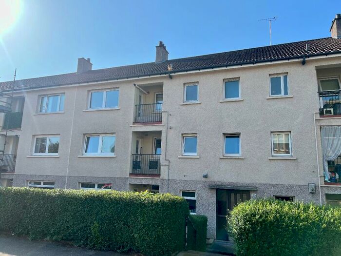 2 Bedroom Flat To Rent In Wedderlea Drive, G52