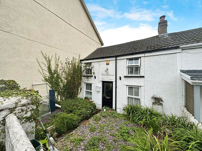 2 Bedroom Cottage To Rent In High Street, Blackwood, NP12