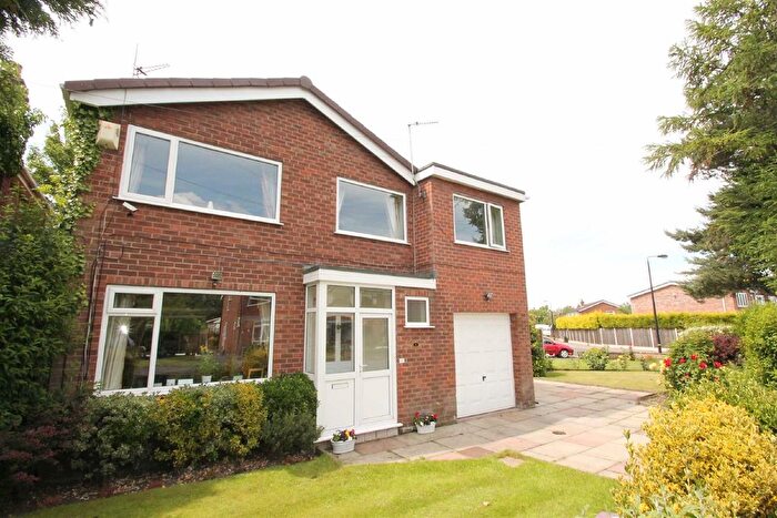 3 Bedroom Detached House To Rent In Stelfox Avenue, Timperley, WA15