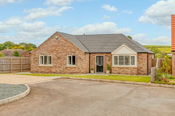 3 Bedroom Detached Bungalow For Sale In Fairfield Place, Partney, Lincolnshire, PE23